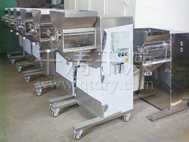 YK系列搖擺式顆粒機